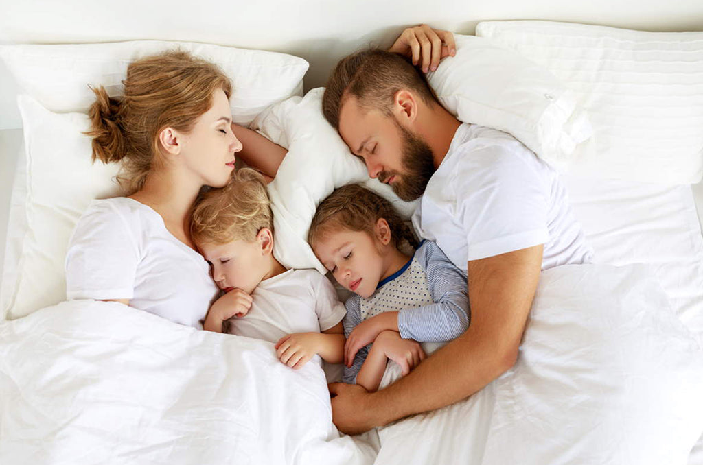 Cotton Sateen vs. Satin Sheets – What’s the Difference? Pizuna Explains