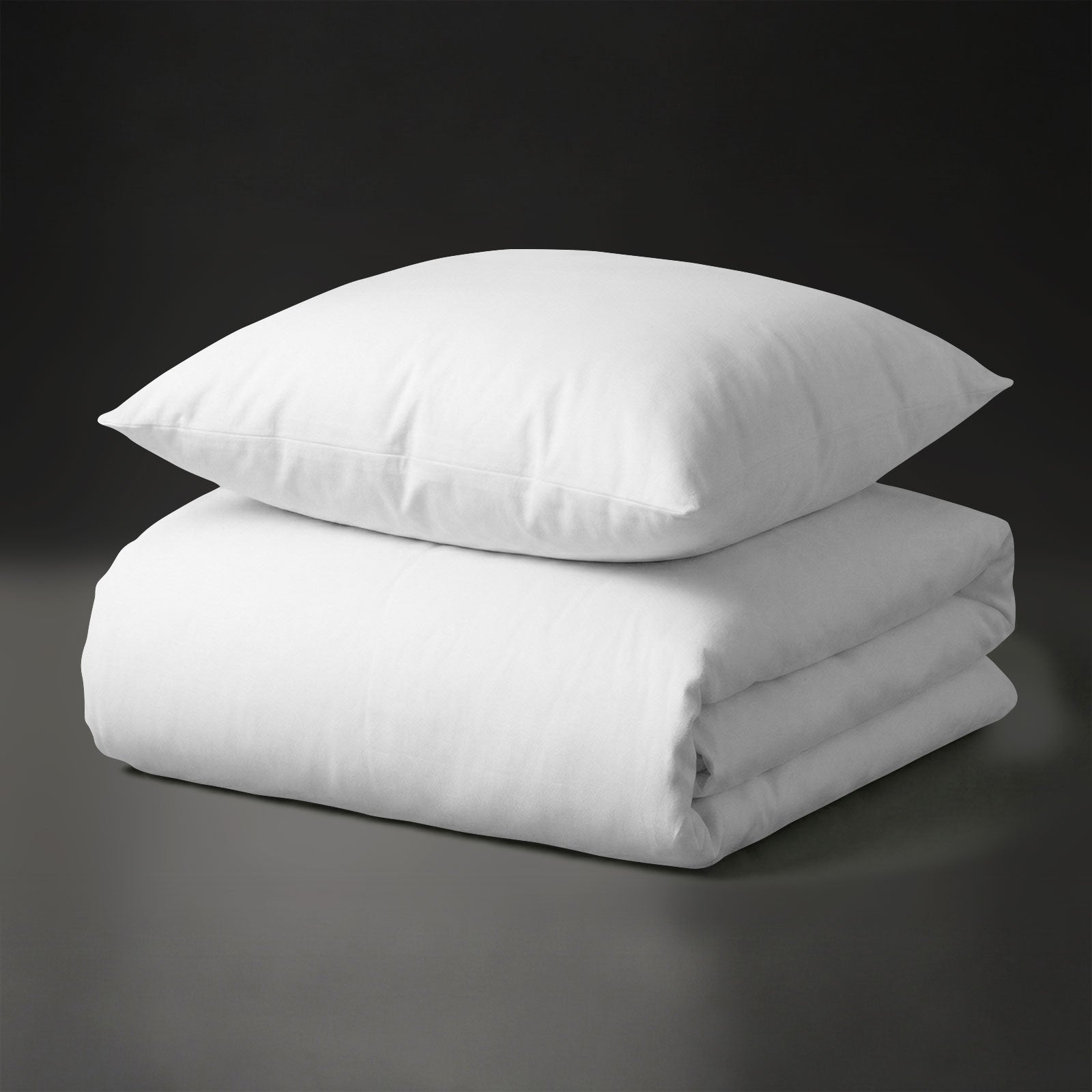 DE - 155x220 + 1 x 80x80 - White